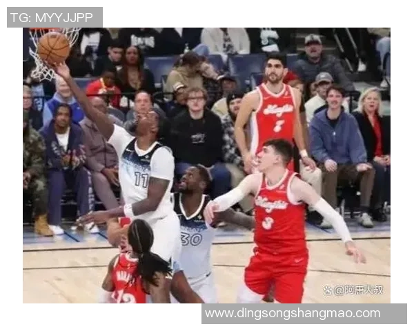 火箭队与森林狼的激烈对决1月12日NBA赛场精彩回顾与分析