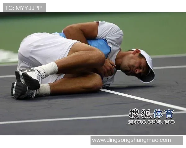 因手腕扭伤,小弗洛伊德·肖菲尔德退出与约瑟夫·迪亚兹的竞赛 因手腕扭伤,小弗洛伊德·肖菲尔德退出与约瑟夫·迪亚兹的竞赛