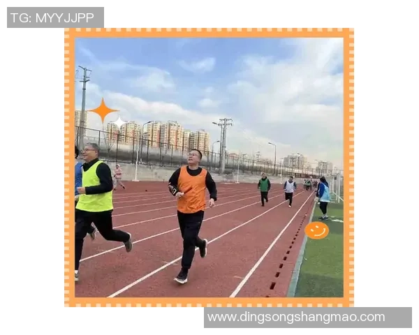 学校半程马拉松接力赛留念“一二·九”运动90周年 学校半程马拉松接力赛留念“一二·九”运动90周年